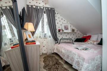 Фото номера Стандартный номер с кроватью размера &quot;queen-size&quot; Отели типа «постель и завтрак» Piękne Pokoje w Starej Karczmie г. Liszki 6